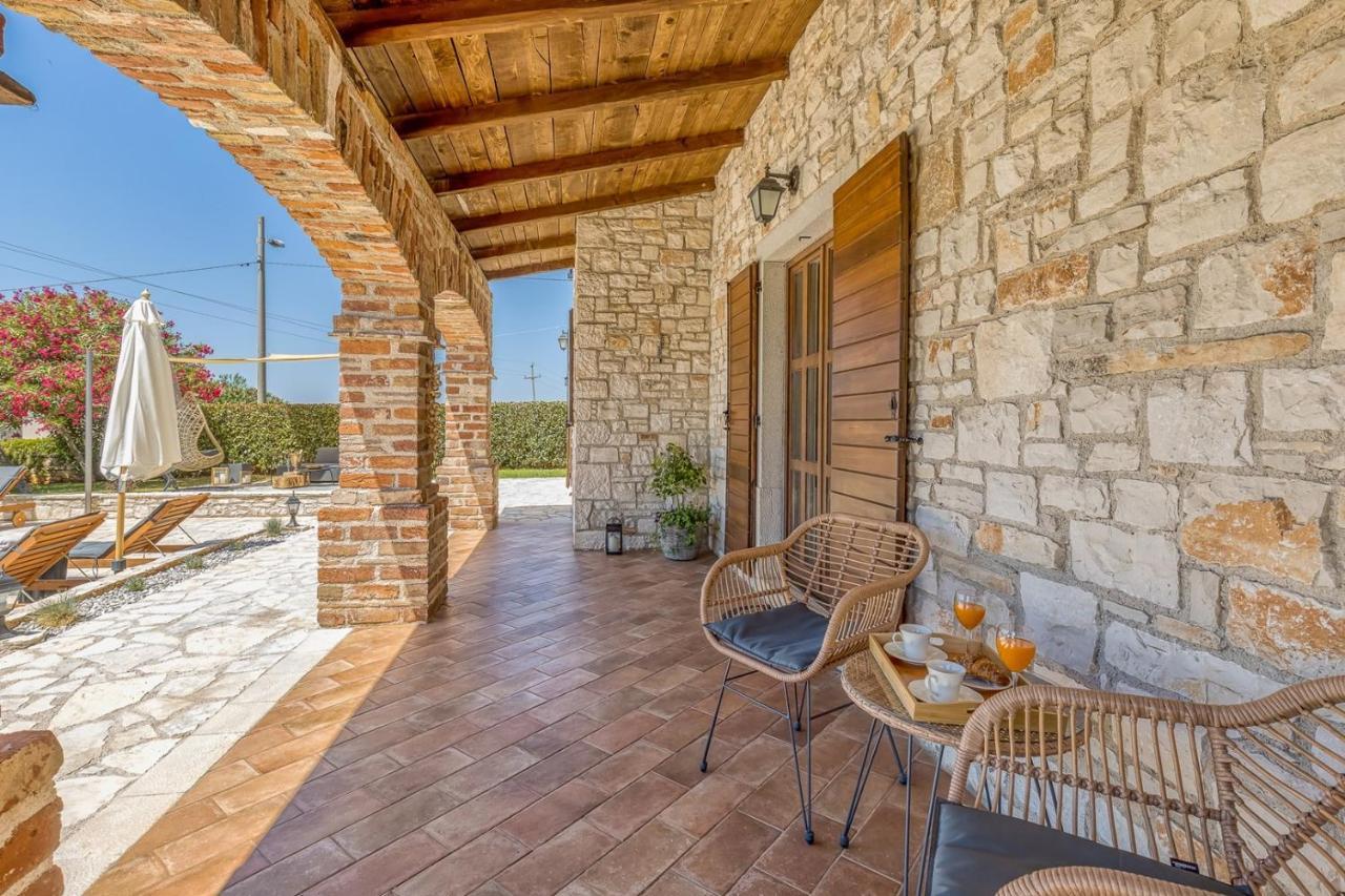Baderna Villa Santolina מראה חיצוני תמונה
